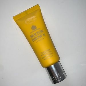 Comics Pear & Wild Honey 🍯 Molton Brown Hand Cream